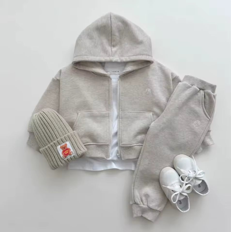 Kids Sweatsuit Set (Pullover Hoodie & Pants)